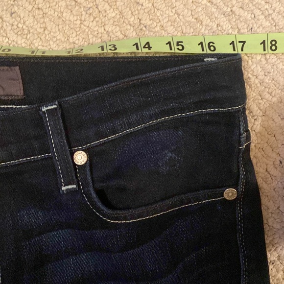 Rock & Republic Los Angeles Slim Flared Dark Blue Jeans - Picture 7 of 16